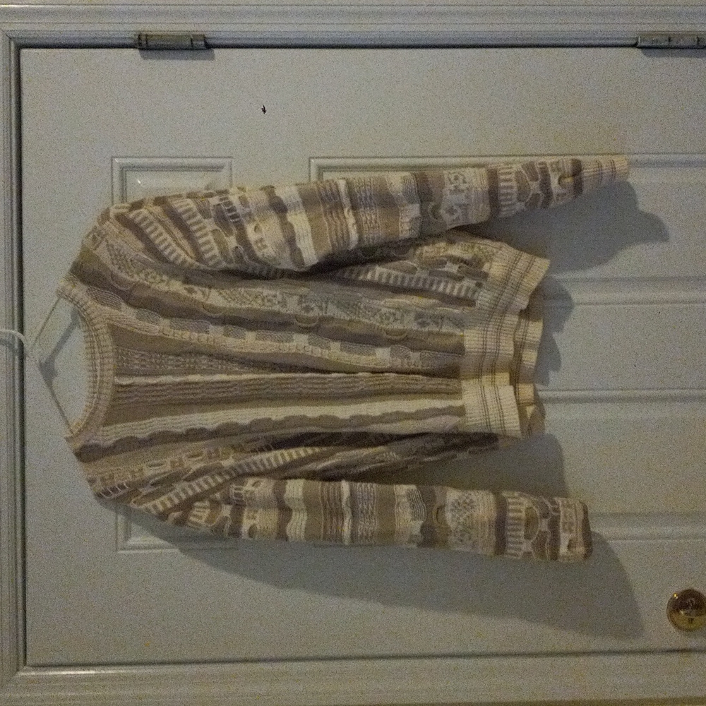 Cotton On Large Sweater Cream and Tan